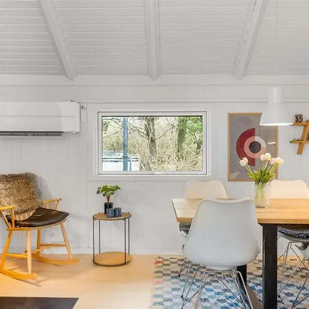 Julie - 1-5km From The Sea By Interhome Holiday home *