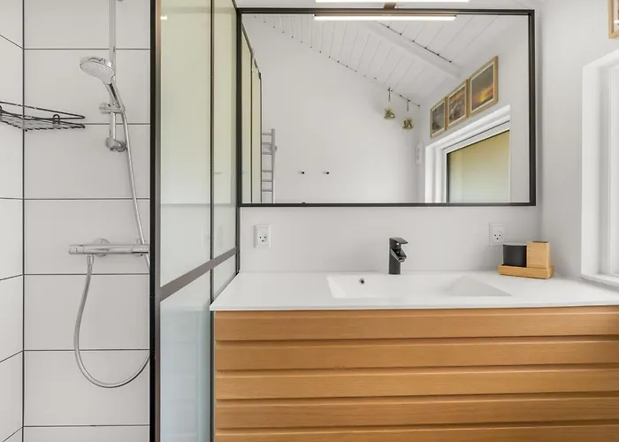 Julie - 1-5km From The Sea By Interhome Holiday home